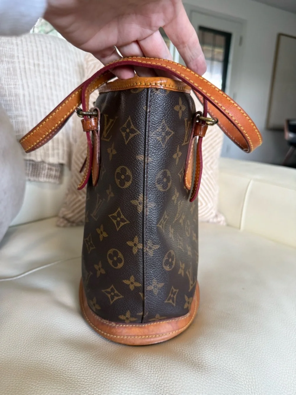 Louis Vuitton Monogram Canvas Bucket Bag - Brown/Tan Leather - Picture 4 of 14